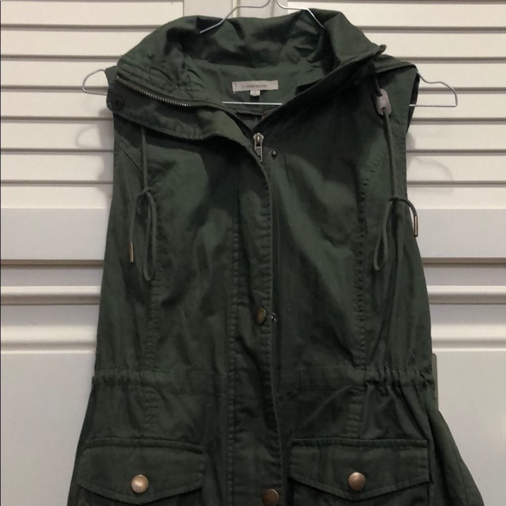 NWT Cargo vest